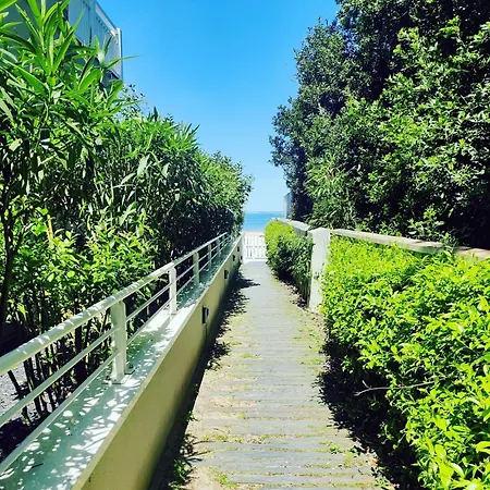 With Balcony 100m Away Apartment Arcachon
